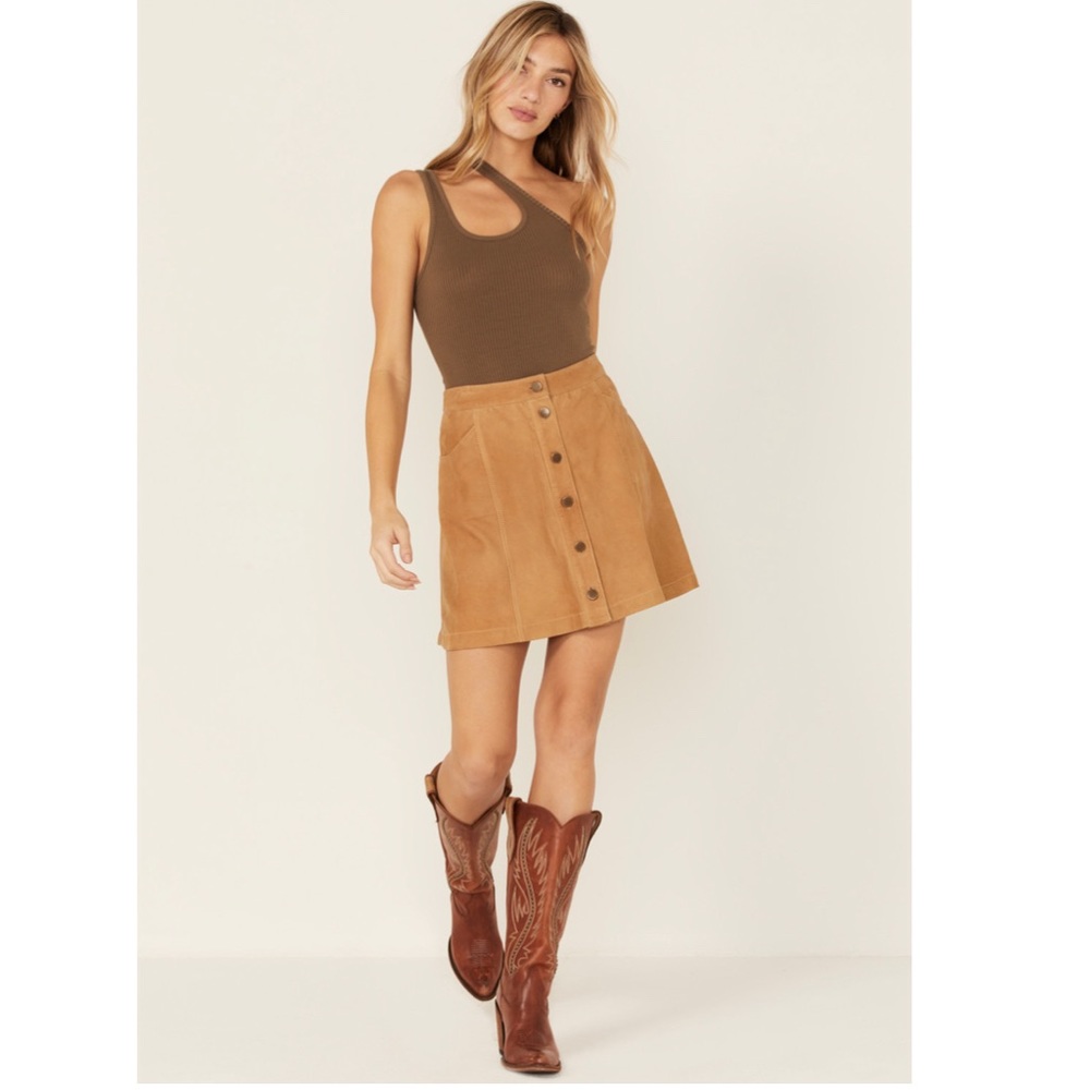 GAP | Faux Suede Button Skirt - 8 Tan